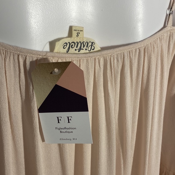 New Peachy Pink and Gray Embroidered Dress - Picture 4 of 4